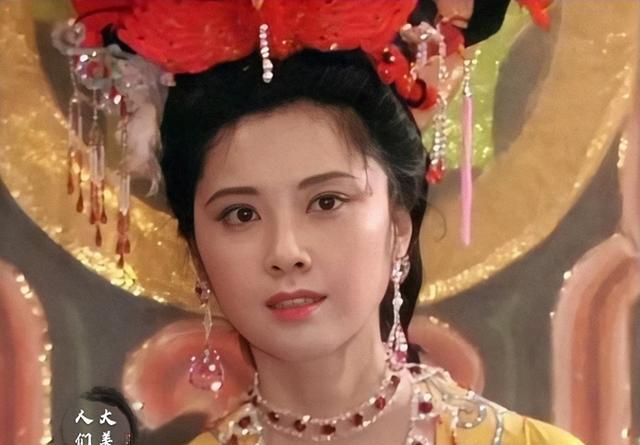 看见73岁朱琳老去的模样，才发现：八十年代大陆第一美女名不虚传