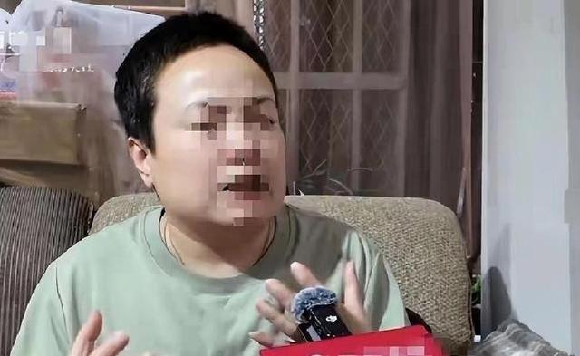 因一条狗，九人深夜踹门围殴，户主反杀后，结局让人后背一凉