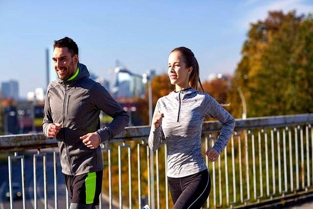 冬季跑步，做好这3件不起眼的事，越跑越强