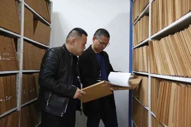 重庆永川“11·4	”专案：女子离奇溺亡，凶手因“案中案”暴露