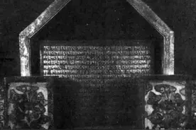 清朝后妃薨逝 大殓时会在棺中放哪些随葬珍宝 棺中葬宝有什么讲究？图片