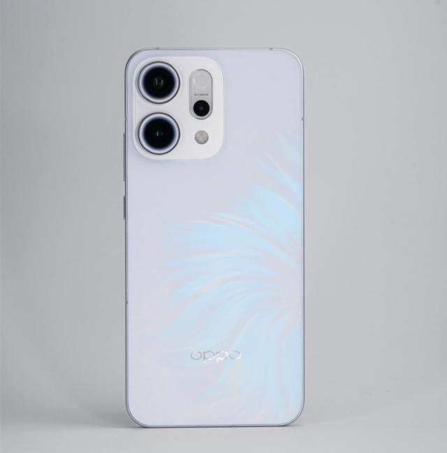 OPPO Reno 15系列配置全曝光：芯片、影像、续航，都清晰了！