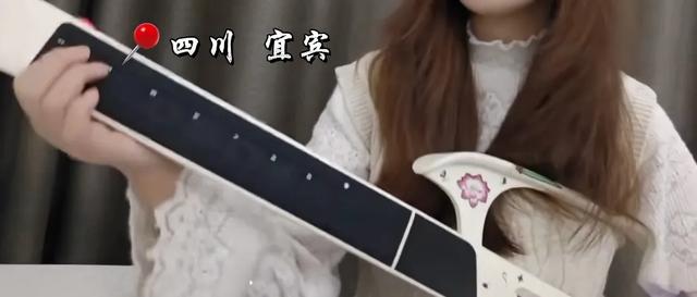 狂卖10亿的“没用”玩具,成了年轻人团建新宠