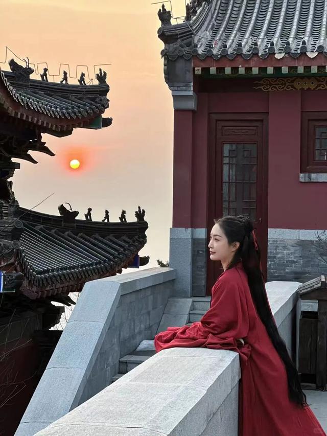 白露凝秋光，沂蒙藏诗意——解锁临沂景区里的 “晶莹秋日”