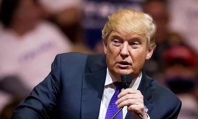 美军连夜通告全球，特朗普想通了：对中国不能来硬的	，要上点手段