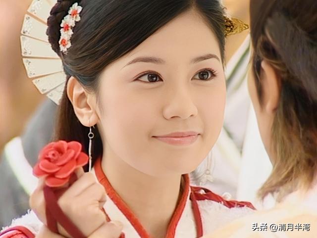 再看03版《倚天屠龙记》：得亏是她演赵敏，不然真压不住这群绝色