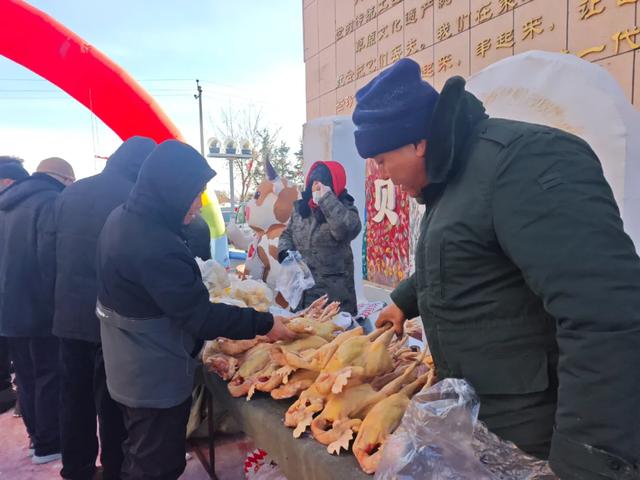 鄂温克族自治旗冬季游牧文化体验季伊德喜冬储肉大集伊敏河镇专场火热开集