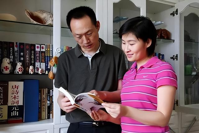 航天女英雄刘洋，丈夫才貌双全，曾对妻子撒谎，妻子却不怪他