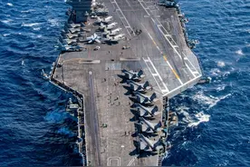 豪赌中国会忍让？美军航母摆出15架五代机，日本：解放军已有动作图片