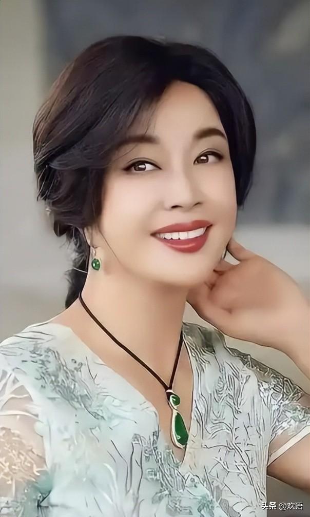 一辈子对刘晓庆忠诚，也没挽回婚姻，65岁仍单身的他后悔了吗