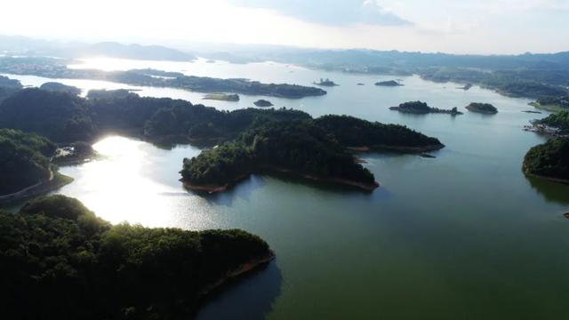 盛夏以来平均24.7℃ ！8月避暑之都“爽爽的贵阳”欢迎你
