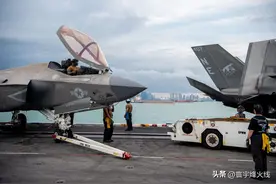 美航母闯入南海，春节在即，解放军亮出055万吨大驱，用实力说话图片