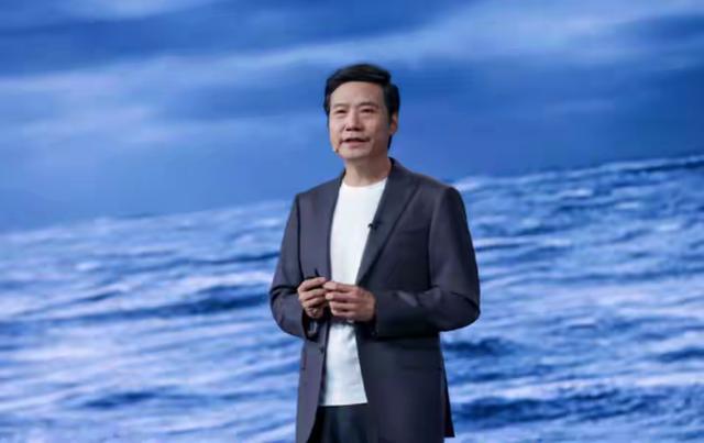 雷军五十再闯，小米蜕变惊艳世界