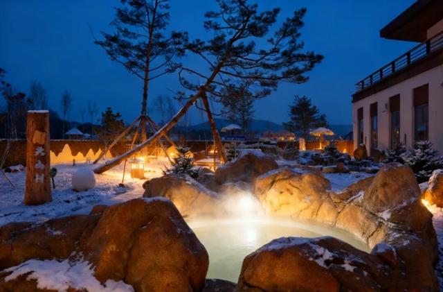 雪假来安图，雾凇、粉雪、暖炕，浪漫到失语！