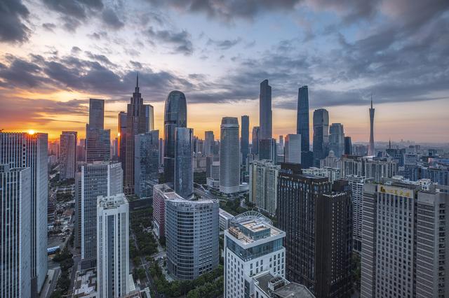 绥化没想到，黑河也没想到，现在的哈尔滨，怎么突然这么火了！