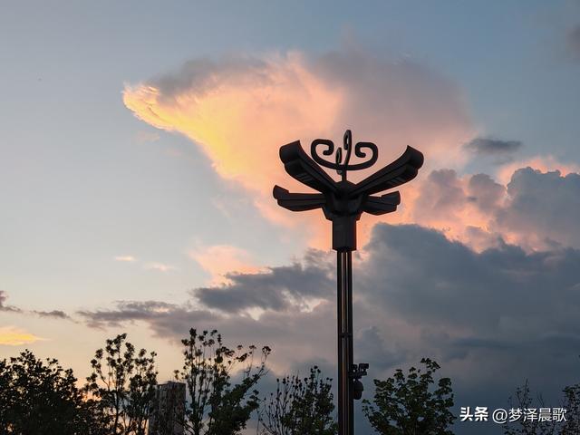 千年古城云梦 繁荣热闹的夜经济