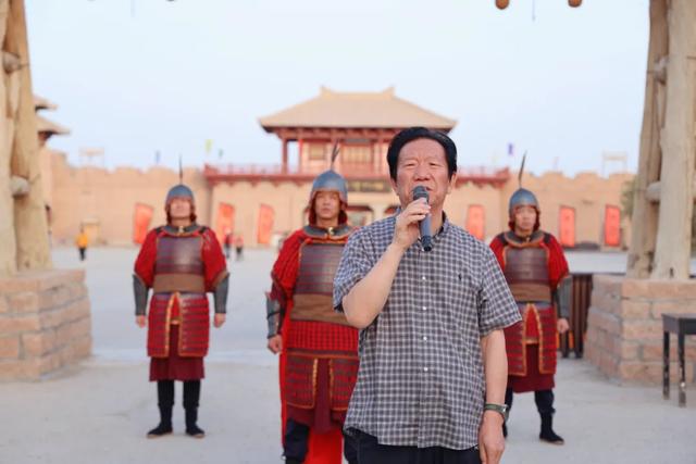古道驼铃响 阳关迎客来——“东天山来的骆驼队”抵达敦煌阳关