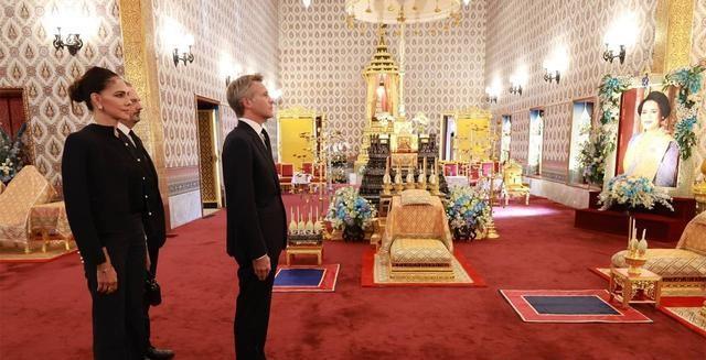 葬礼第10天！泰王被侍从扶着走，苏后冷着脸，欧拉弄独自祭奠婆婆