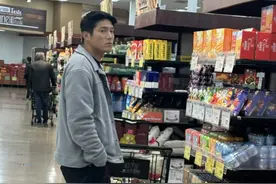 王子文前任现状曝光！吴永恩未继承家业回谷歌当打工人，憔悴落寞图片