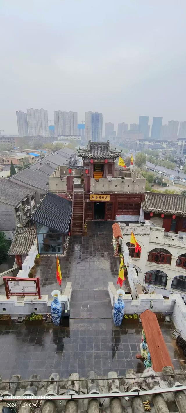 丽景门登临记：在晨光中叩问一座城