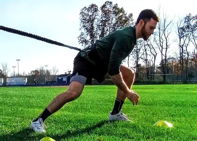 学医后才明白。增强骨密度最好的运动，不是散步游泳，而是这个