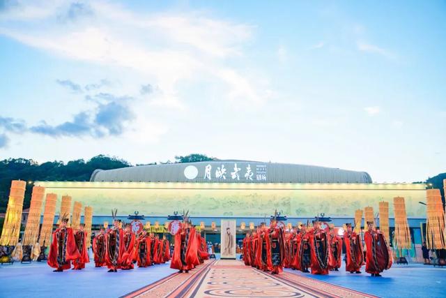传统文化真‘圈粉’！「月映武夷」朱子礼乐大典，震撼现场！