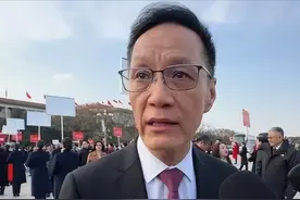 外表是仙女，私下里却是“文盲”的10位女星，冯远征的话太扎心图片