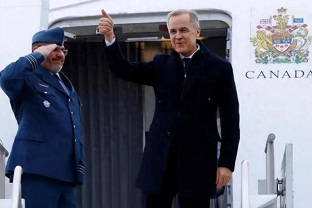 加拿大又“反水”了？特朗普100%关税威胁	，卡尼“撇清”与华关系