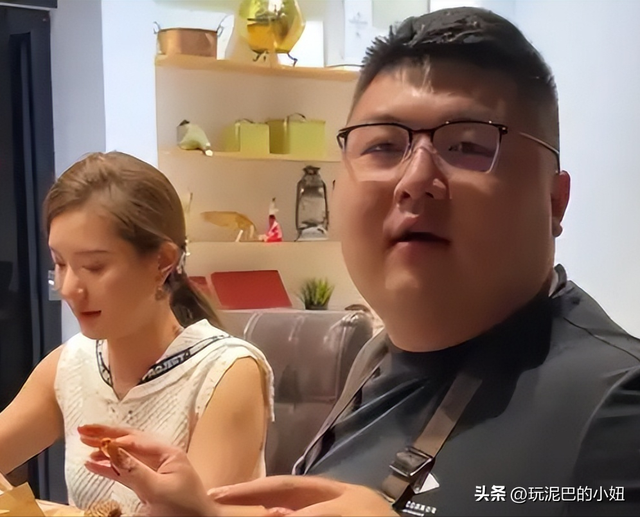 结婚三年没夫妻之实 网红“猴哥说车”终离婚，丈母娘早就曝过真相