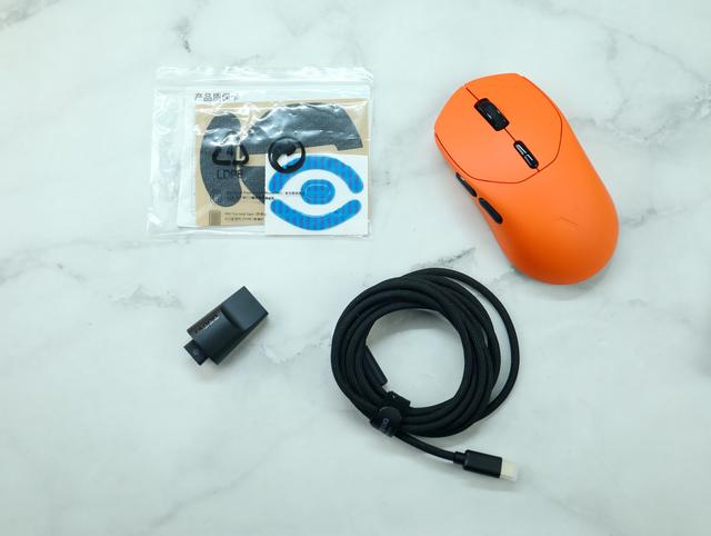 中小手FPS玩家首选，雷柏VT1系列双8K鼠标：兼具性价比与旗舰性能