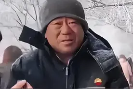 大反转！重庆警方找到目击证人，还原大爷垫钱真相，网友炸锅了图片