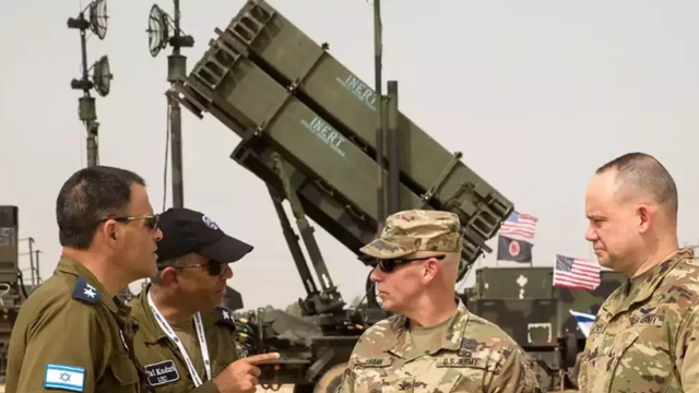 3000枚导弹是谎言？以色列总理对美炒伊朗威胁，实则为政权续命？