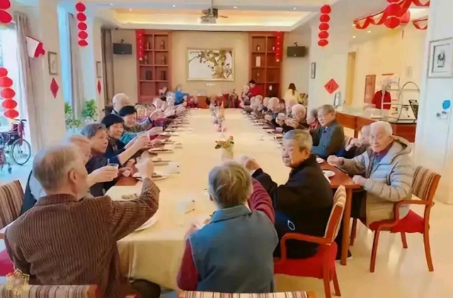 养老院逐渐退出舞台，预计到2025年后，许多养老院将面临关门潮