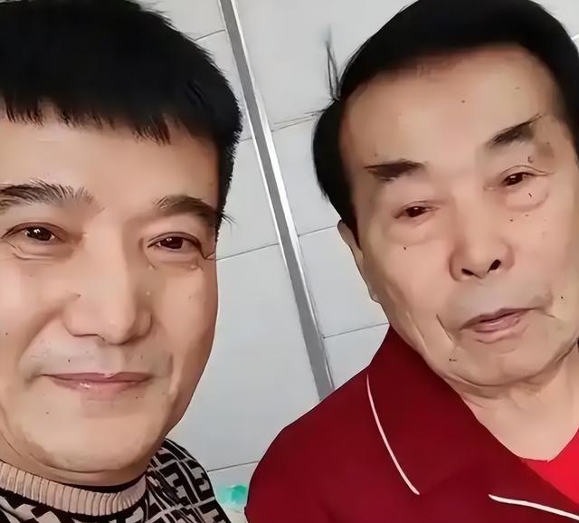 哭穷风波刚9天，何庆魁儿子曝闫学晶猛料被扒	，77岁老父亲被牵连