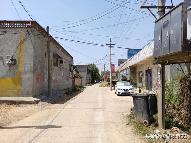 南阳马圈王村,曾为坚固古城,北魏孝文帝与南齐太尉曾在此激战