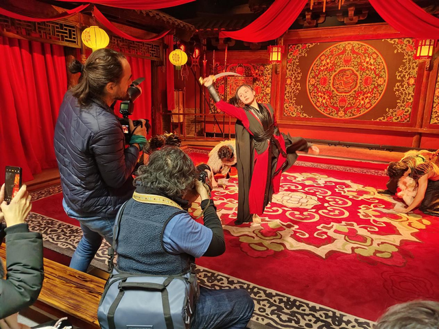 Hello冰雪Go吉林 | 外国媒体沉浸式体验历史演艺 感受文旅新业态