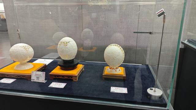 双鸭山市博物馆一楼两展厅每天延长开放至晚8点