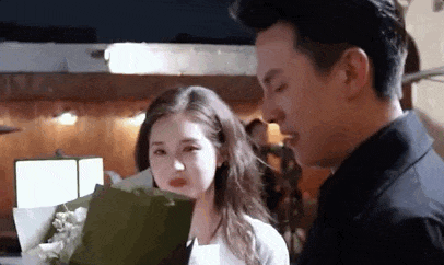 你俩不对劲，怎么戏外也这么好磕？原地结婚吧！
