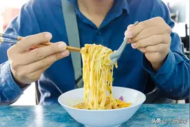 正月十七，老传统吃面条，6道面条做法，一年顺顺当当，健康长寿图片