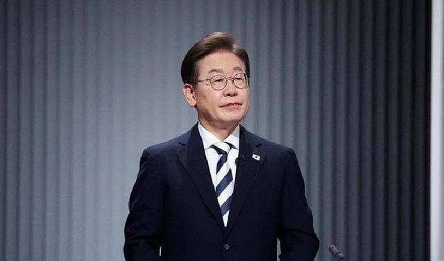 高市早苗再遭重击！20年来首次，中方删无核化表述，朝鲜彻底松绑