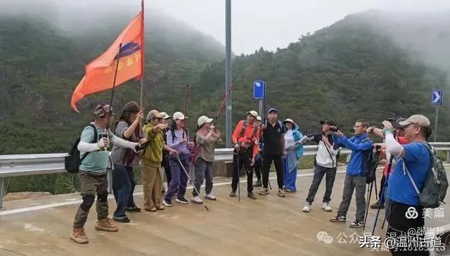 周末徒步去!这个有"温州版武功山"之称的名山,你可要去爬一次