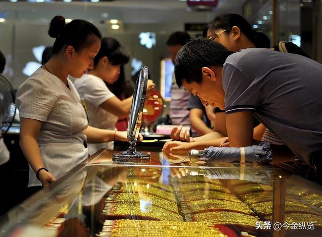 贵金属疯涨别盲冲！广期所限仓，巨额抛售将至，散户别当接盘侠！