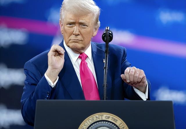 特朗普公布全球关税，美国这次要硬碰硬？美财长见完中方代表后，知道对中国已毫无办法