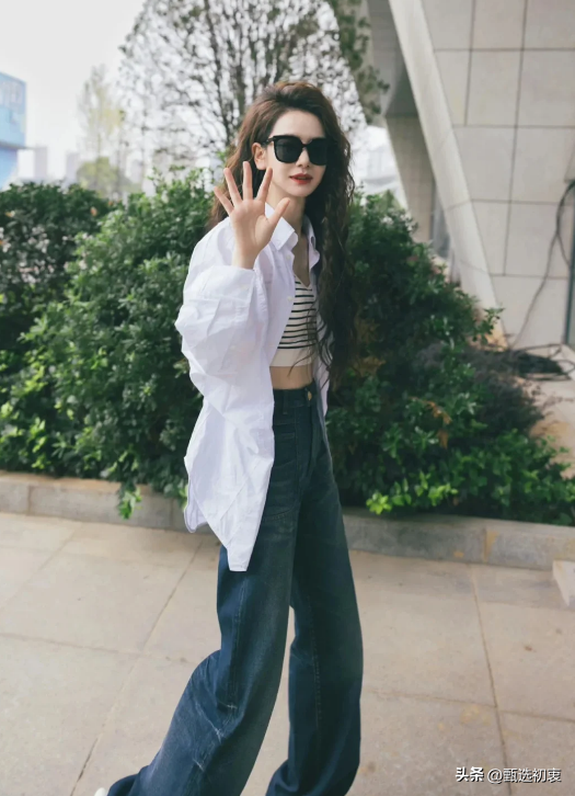有种人生赢家叫戚薇，从双性恋到二胎宝妈，如今婚姻甜蜜羡煞旁人