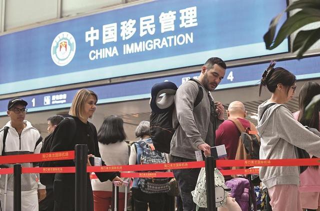 从骆驼商队到二维码，中国退税提速40%，购物热潮再掀新篇