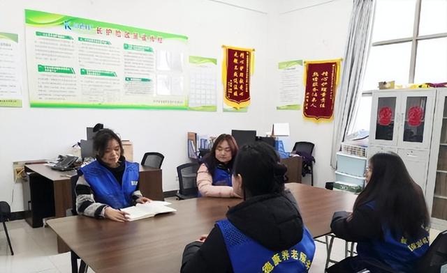 95 后站长用快递网络改造养老：月流水 35 万，8 分 20 秒上门