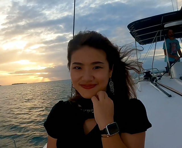 女博主环球旅行，身材好竟被外国男骚扰，正面硬刚网友直呼过瘾