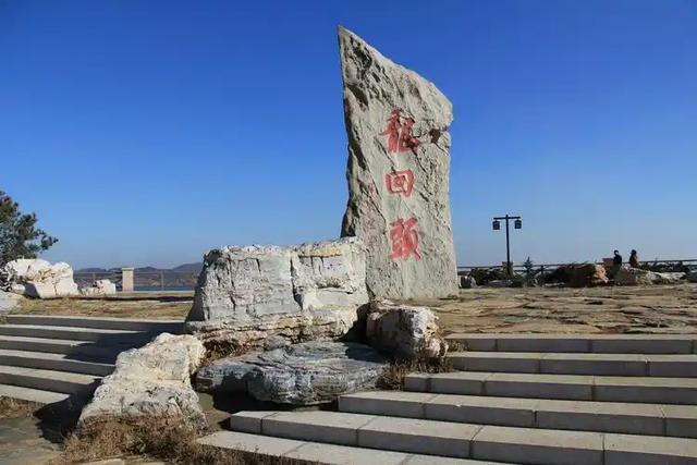 兴城逆袭，3桶油漆引亿次曝光，泳装与影视的结合盘活小城文旅？