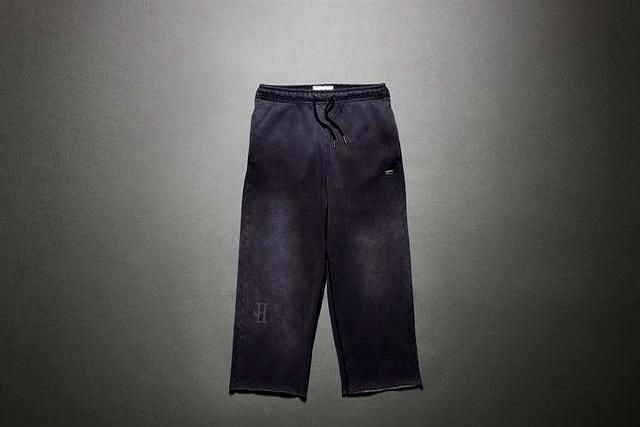 突发！Nike 无预警官宣 Book 2！