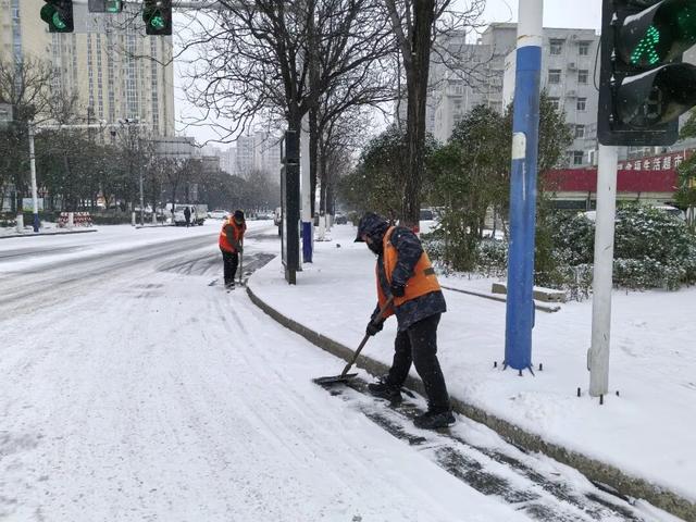 雪落莲城，许你一场纯净的冬日浪漫